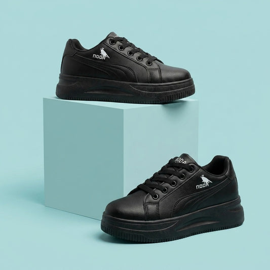 Black Classic Sneakers